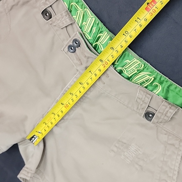 Vintage BILLABONG Khaki Board Shorts Size 11 - Picture 13 of 14